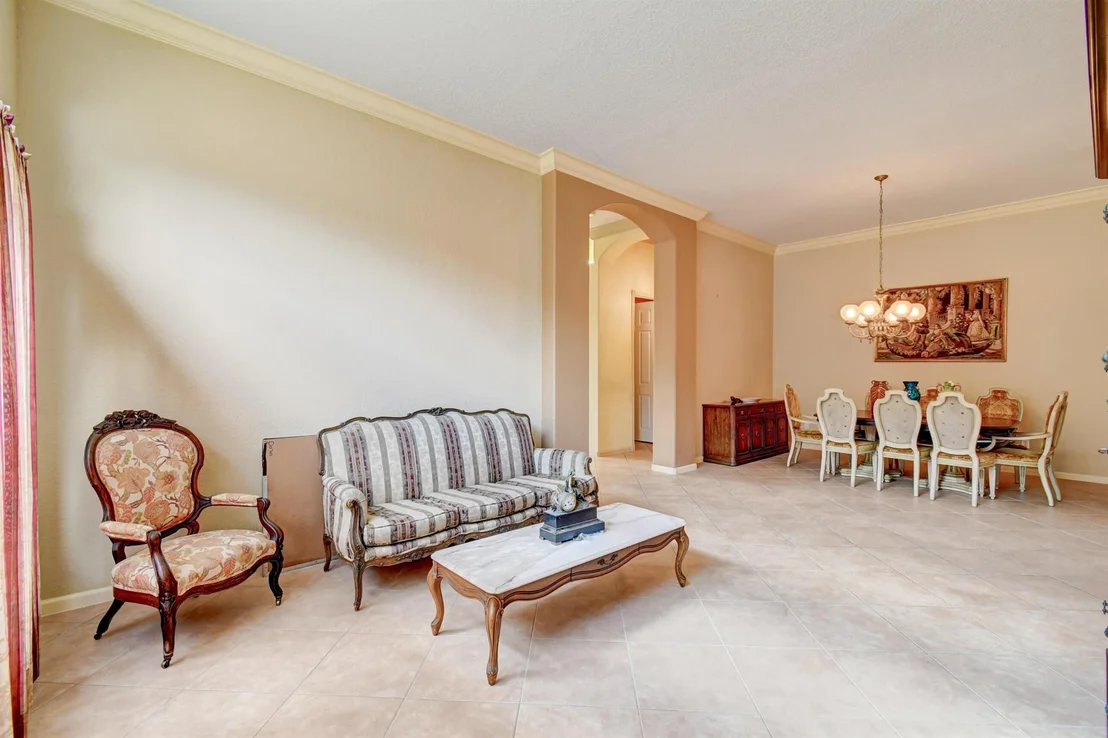 Photo of 8832 Palm River Drive