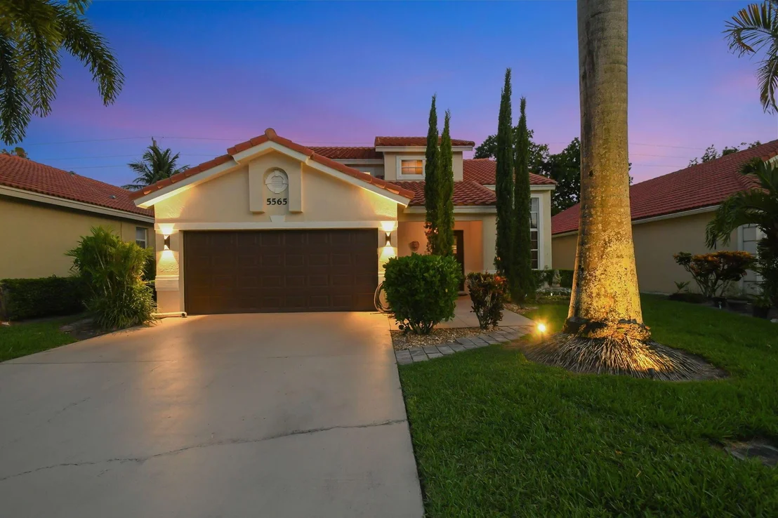 Photo of 5565 American Circle