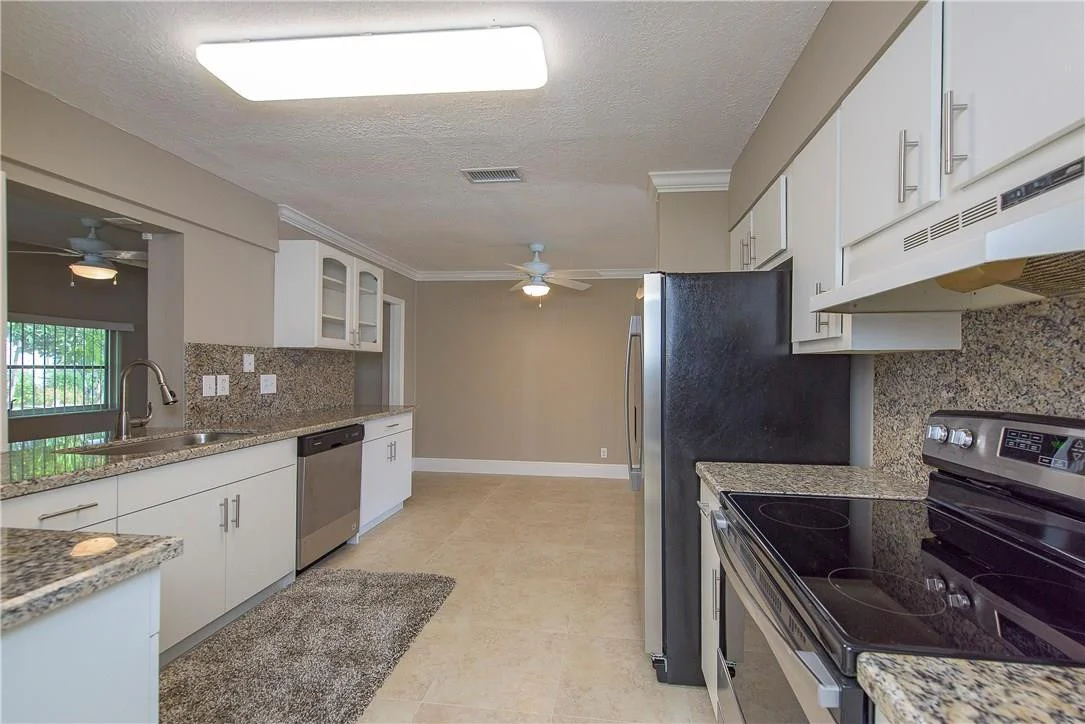Photo of 720 72nd Terrace