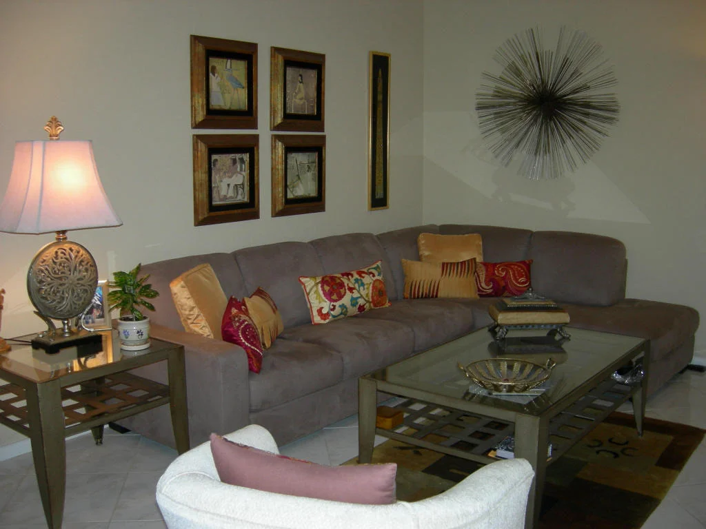 Photo of 4071 Exeter D