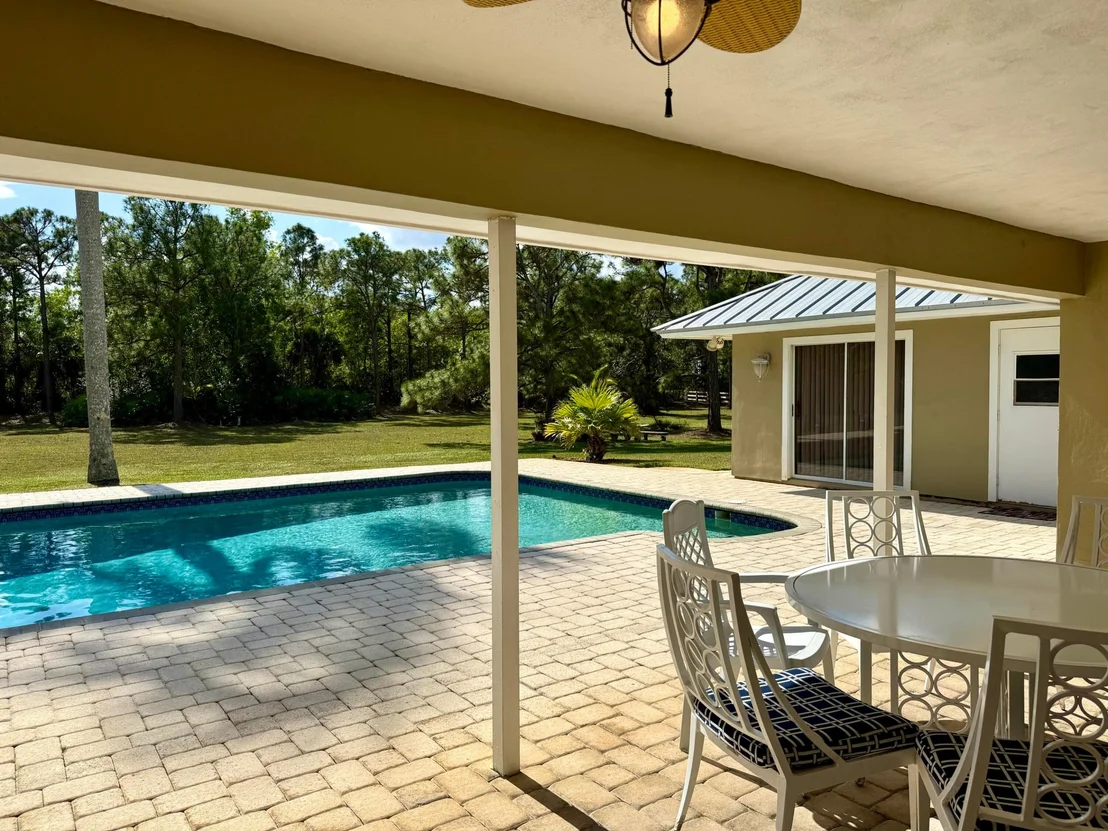 Photo of 2884 SE Ranch Acres Circle