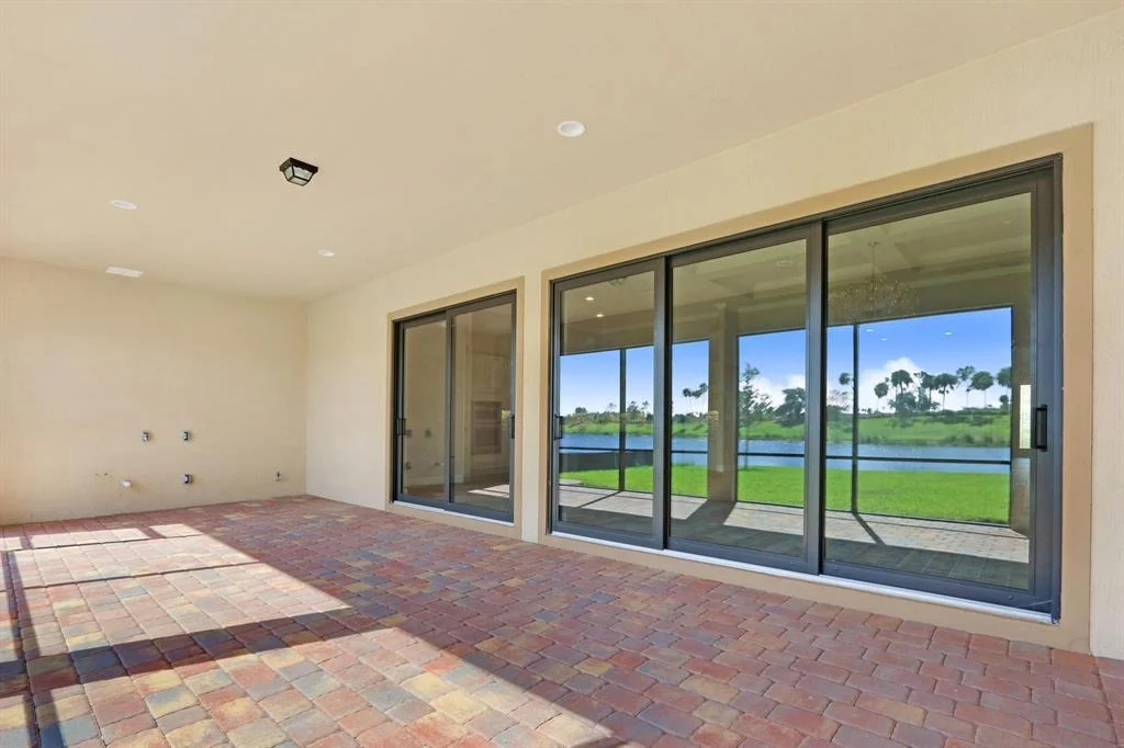 Photo of 213 Alcove Point Lane