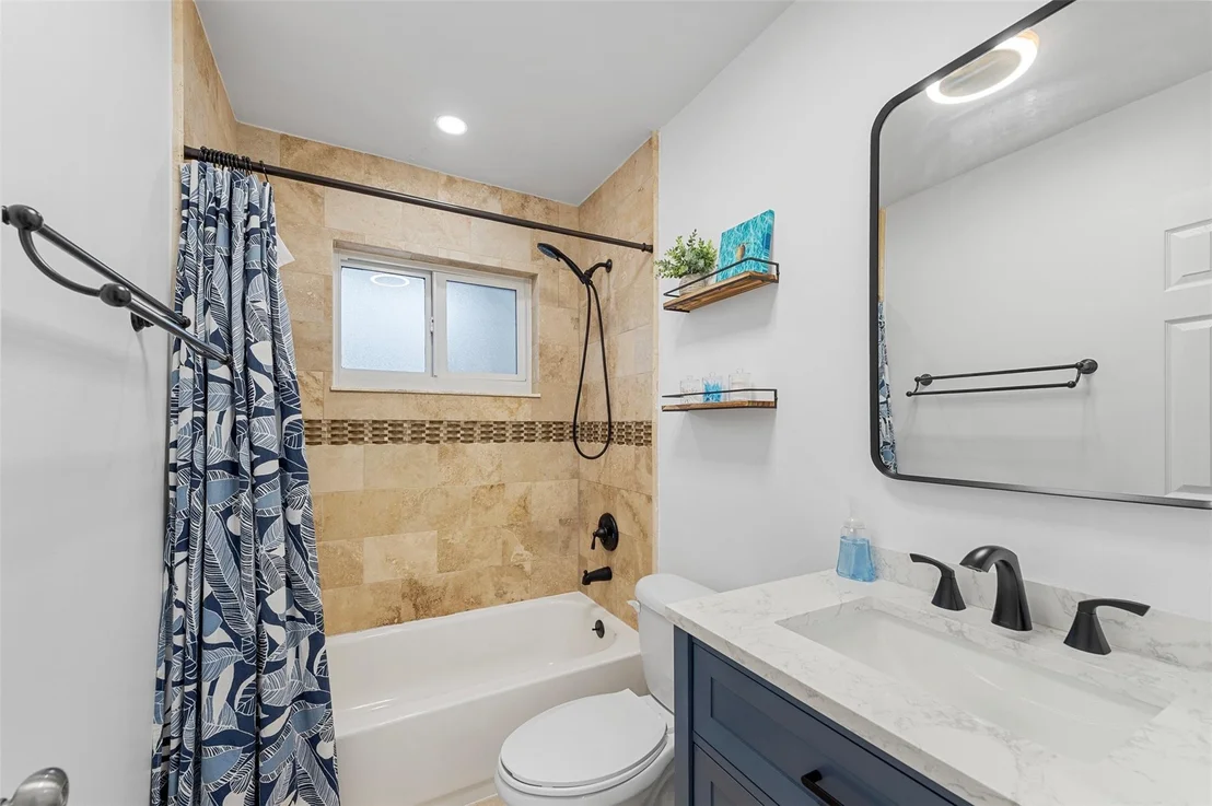 Photo of 239 SE 1st Terrace