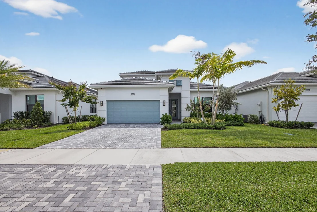 Photo of 15664 Merritt Drive