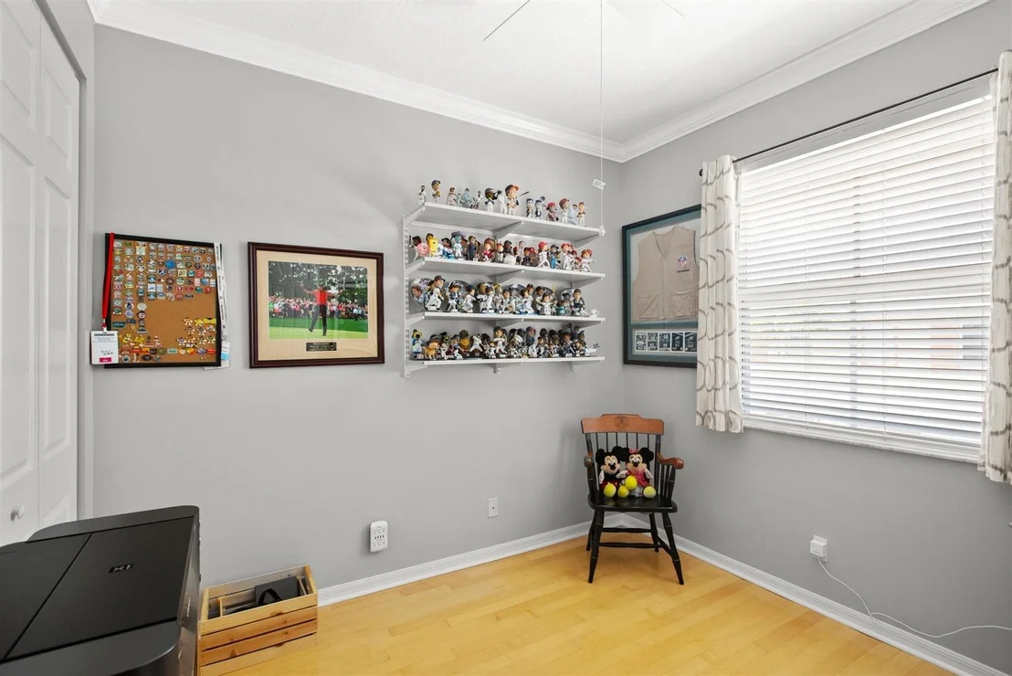 Photo of 4176 Stadium Drive