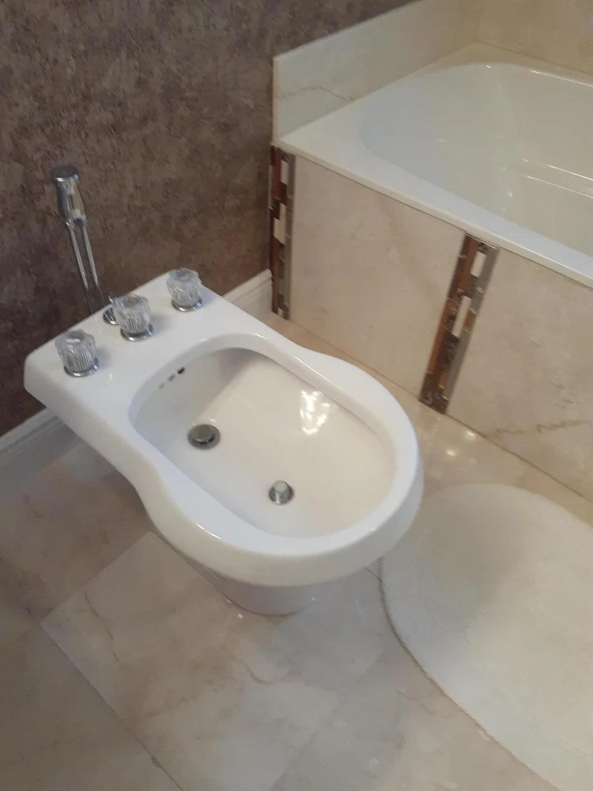 Photo of 120 Harbor Lake Circle
