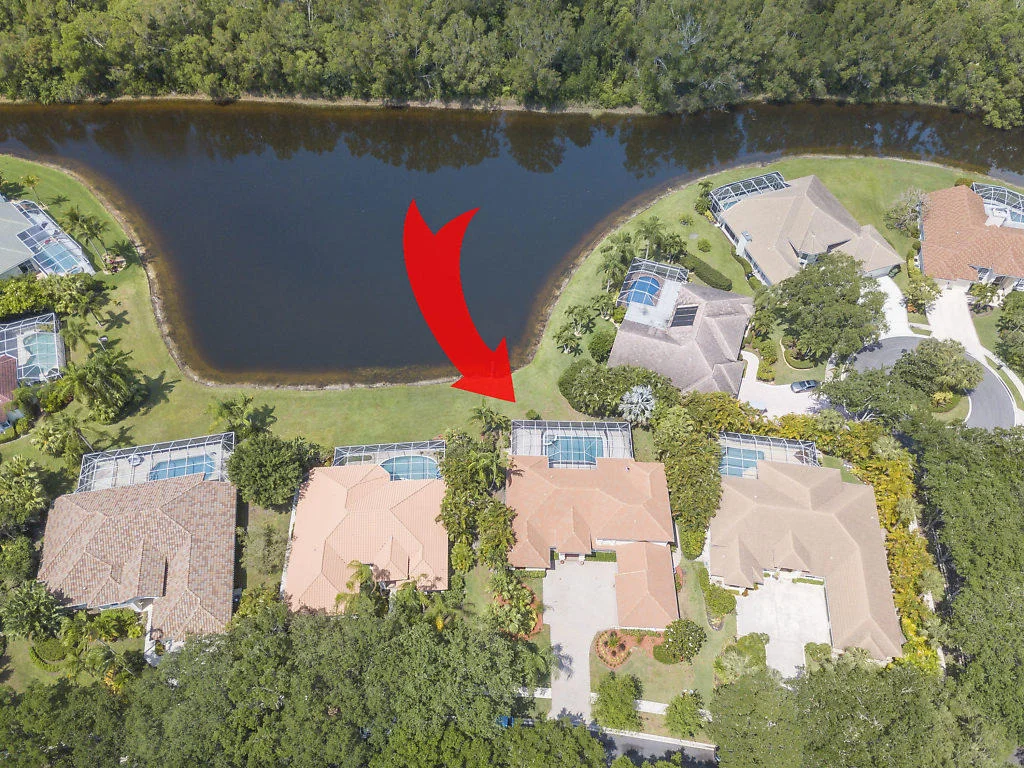 Photo of 136 N River Drive E