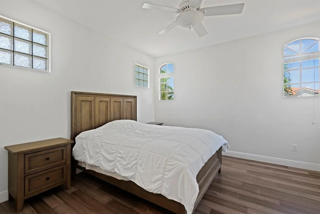 Photo of 8174 Valhalla Drive