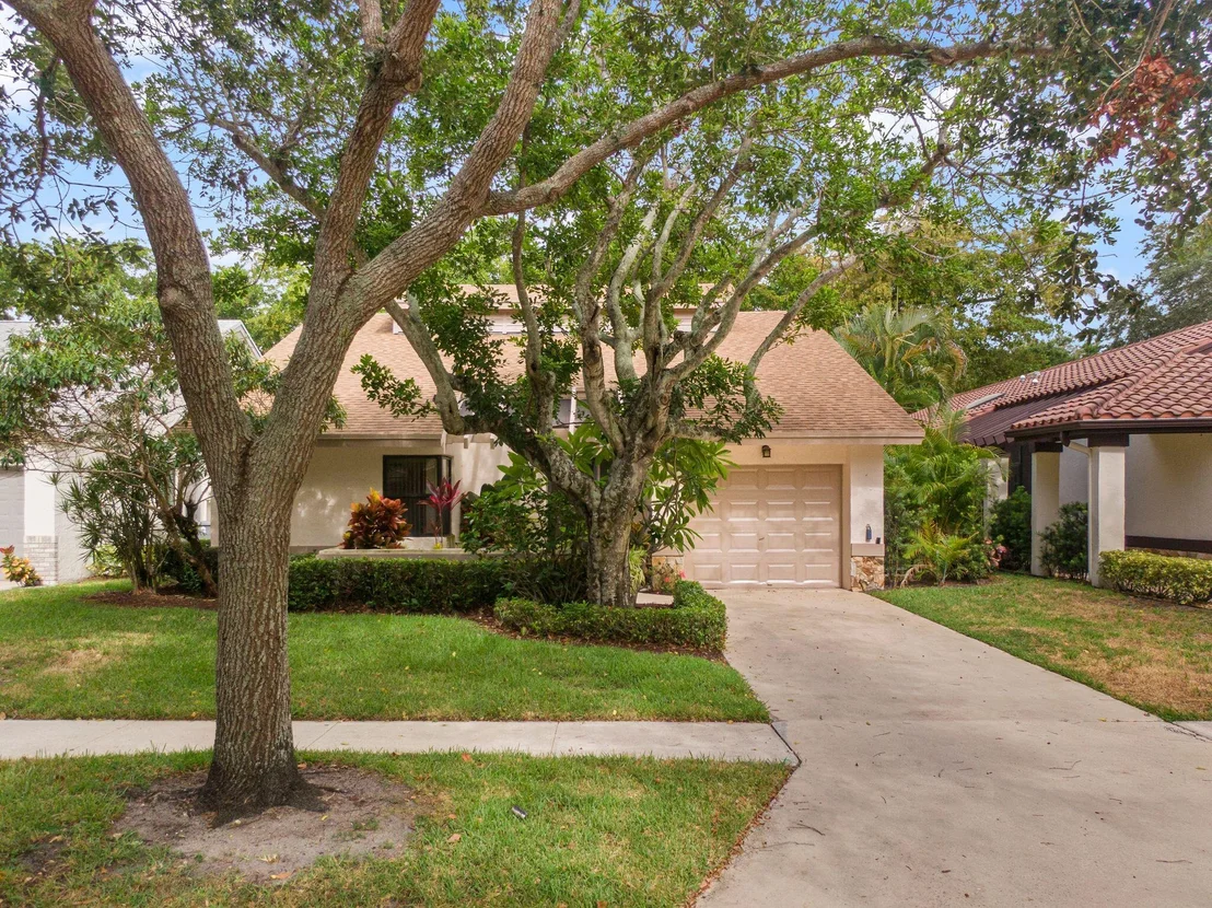 Photo of 4851 Boxwood Circle