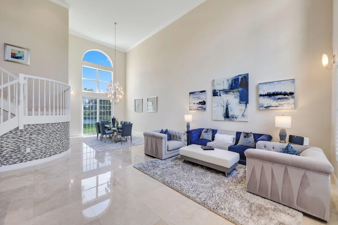 Photo of 19245 Skyridge Circle