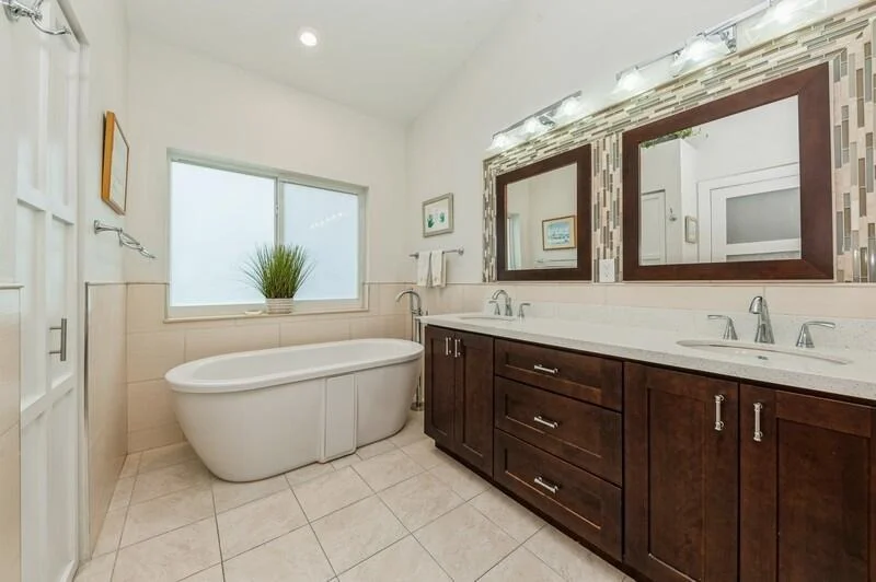 Photo of 2815 N Clearbrook Circle
