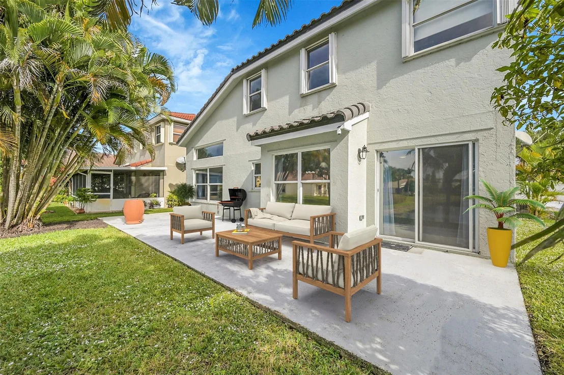 Photo of 8236 White Rock Circle