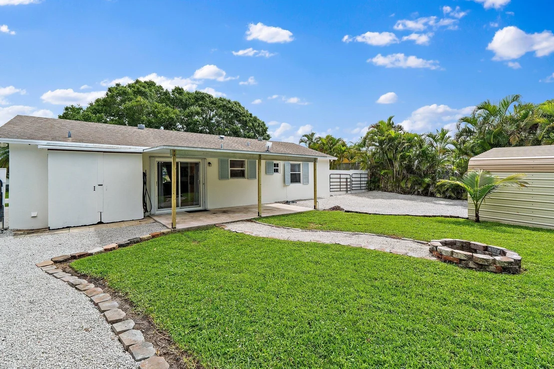 Photo of 1008 Mohawk Street