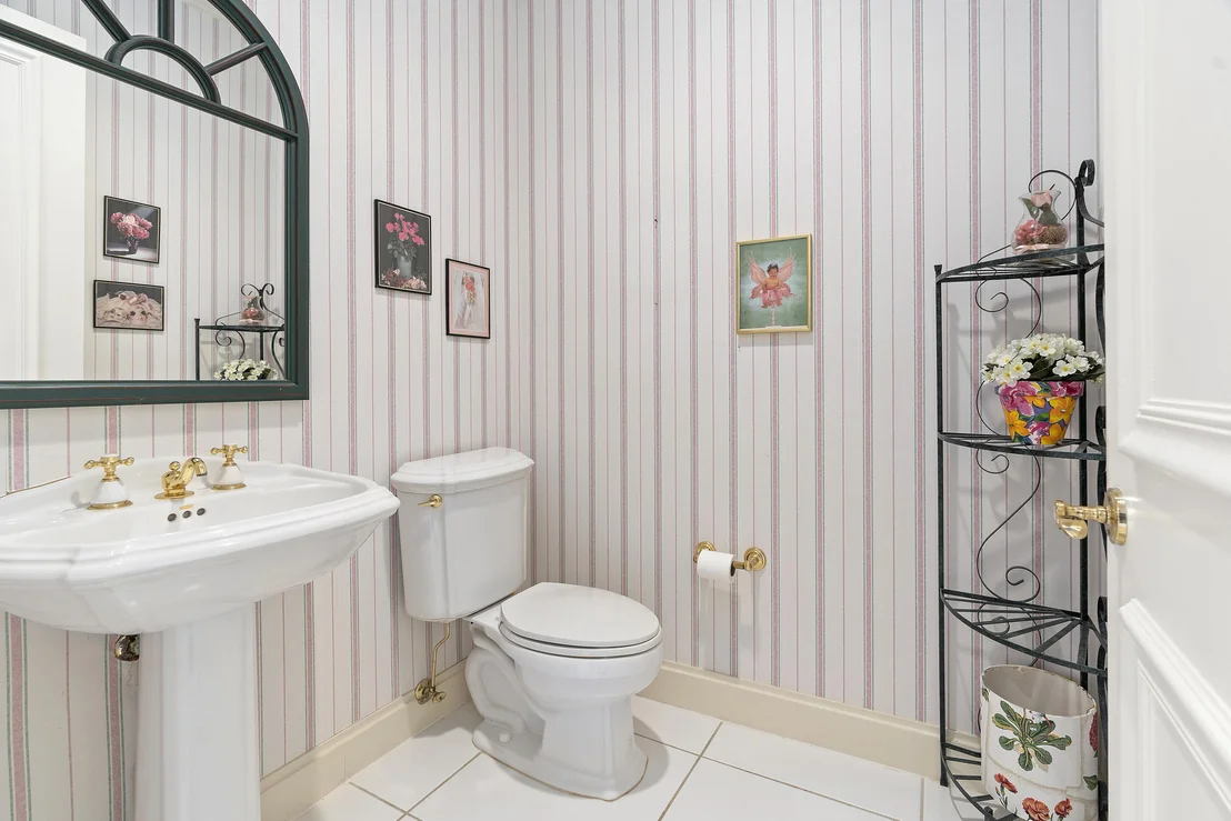 Photo of 540 Marbrisa Drive
