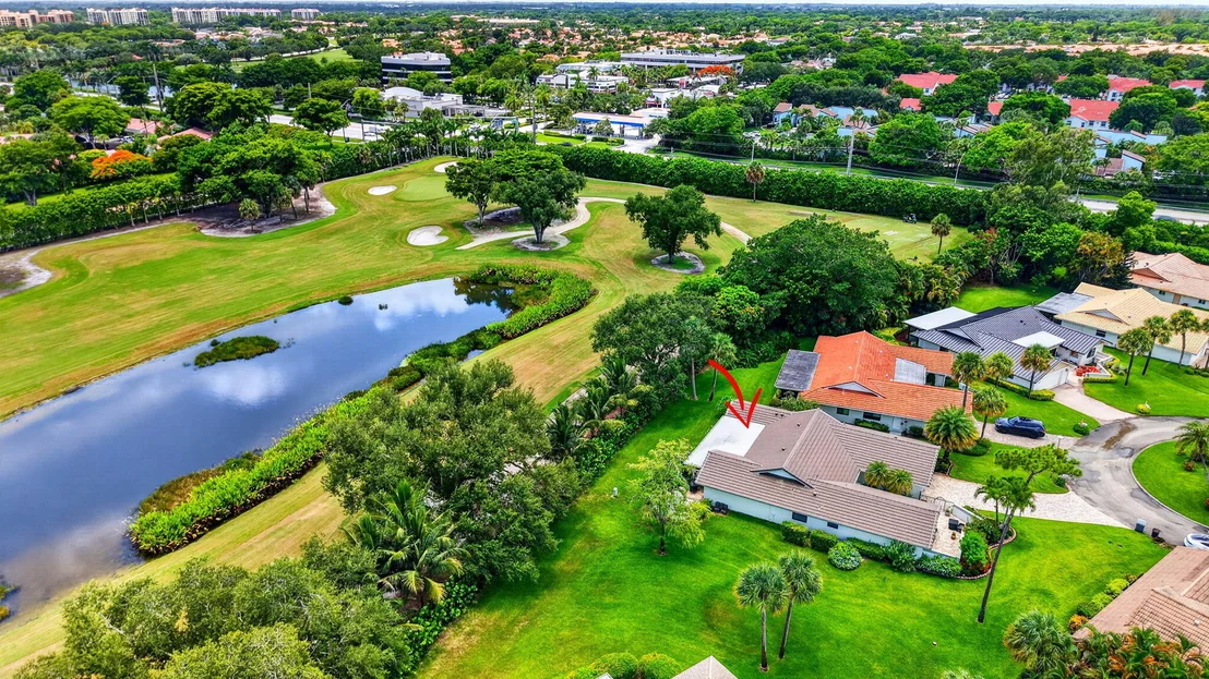 Photo of 6928 Villas Drive W