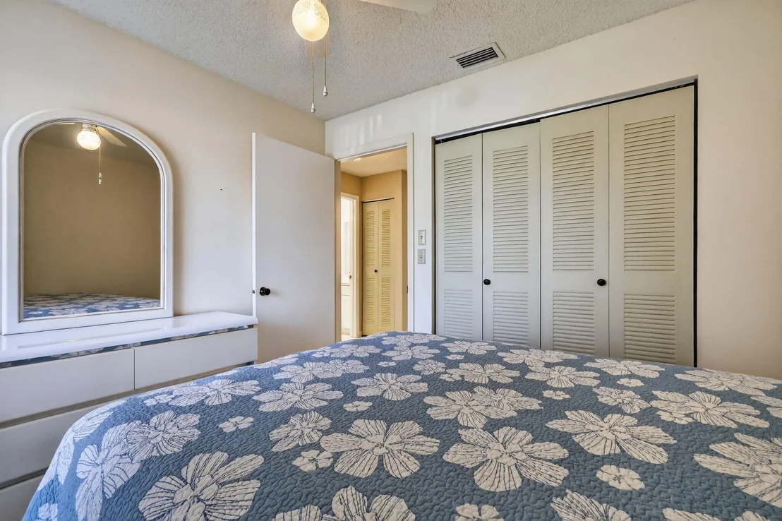 Photo of 5404 Viburnum Circle