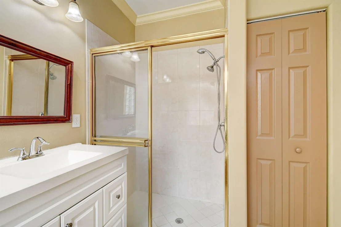 Photo of 8832 Palm River Drive
