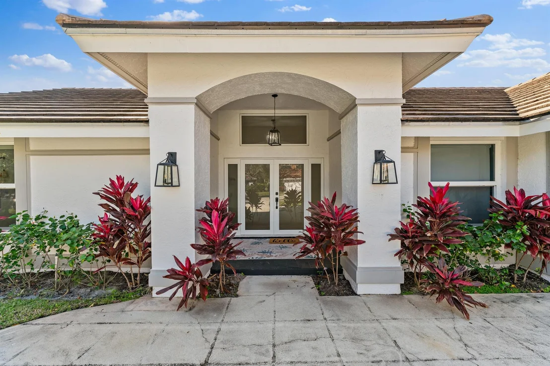 Photo of 6626 Winding Lake Drive