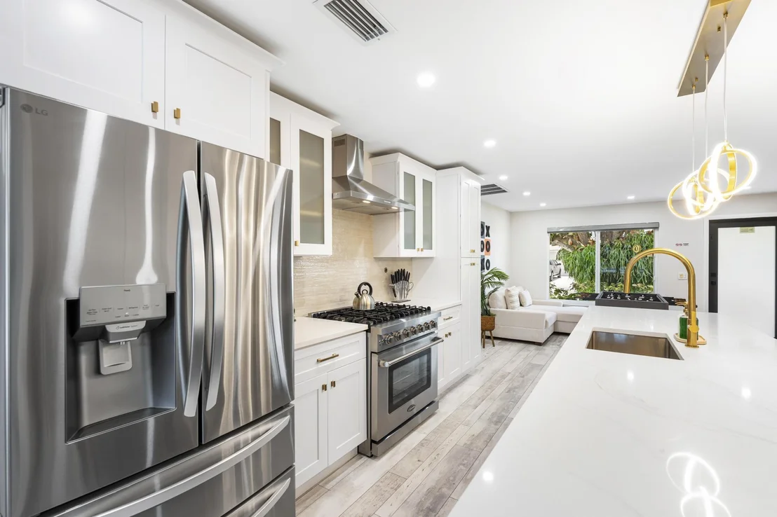 Photo of 8416 Pine Tree Lane