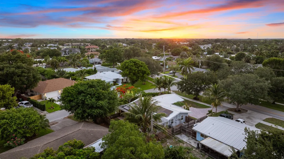 Photo of 454 Tequesta Drive
