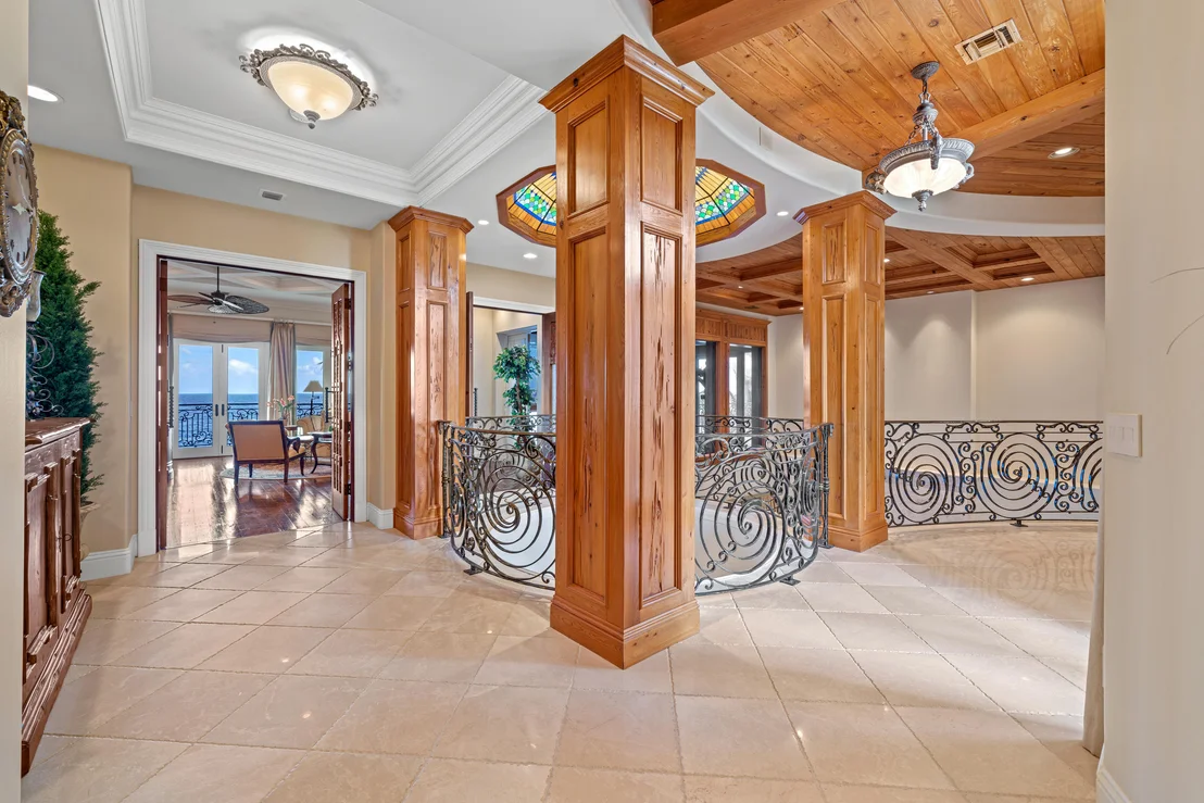 Photo of 4117 S Ocean Boulevard
