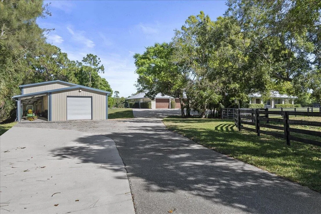 Photo of 10975 Randolph Siding Road