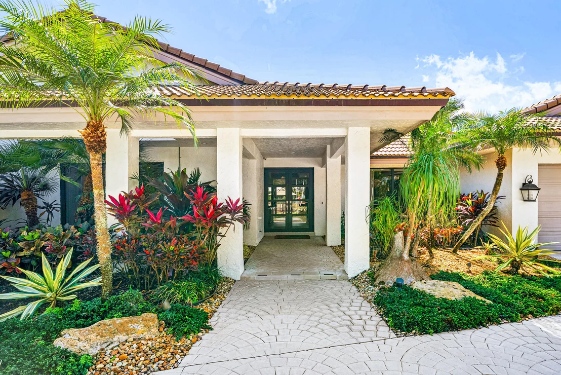 Photo of 5221 Estates Drive