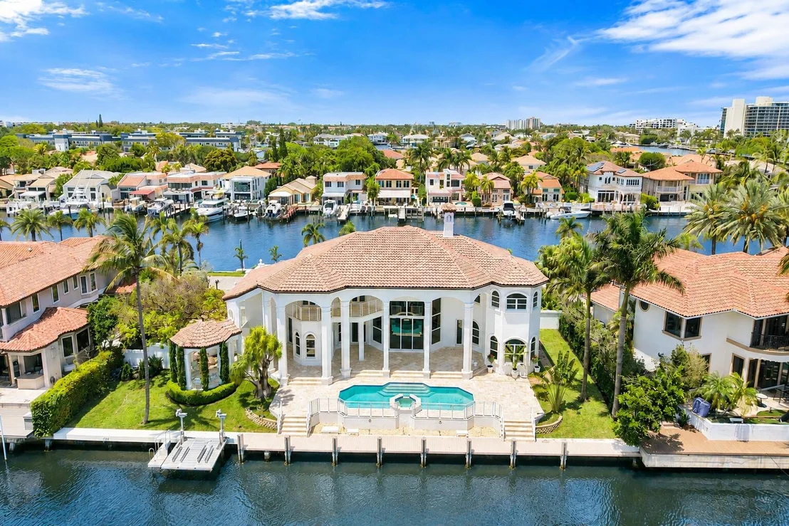 Photo of 890 Lilac Drive