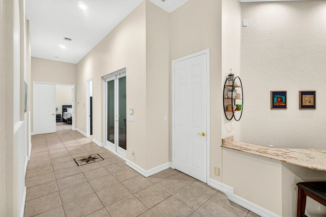 Photo of 8634 Sawpine Road