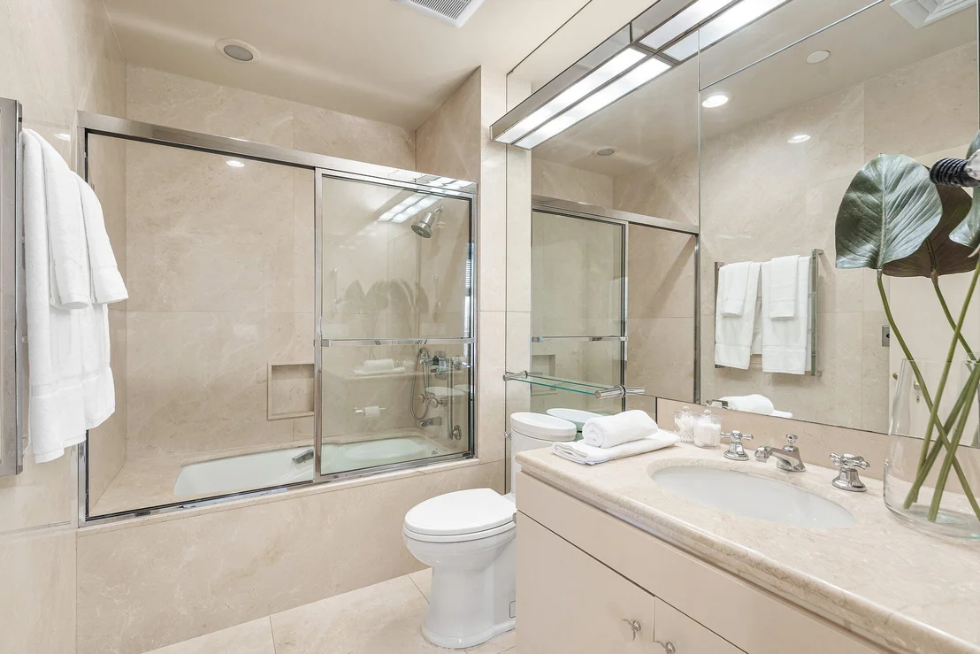Photo of Unit NPH4 at 2 N Breakers Row Row
