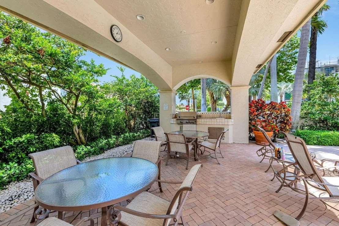 Photo of 3628 S Ocean Boulevard