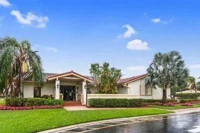 Photo of 19904 Dean Drive