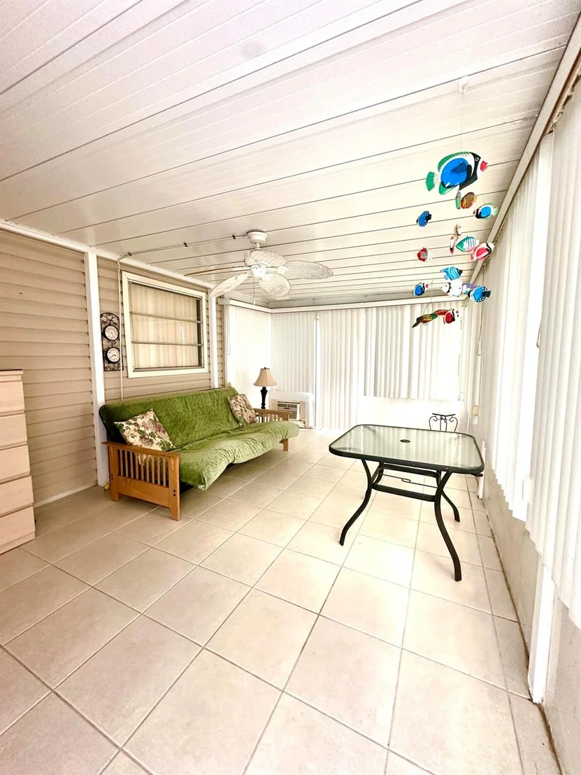 Photo of 20943 Sunrise Drive