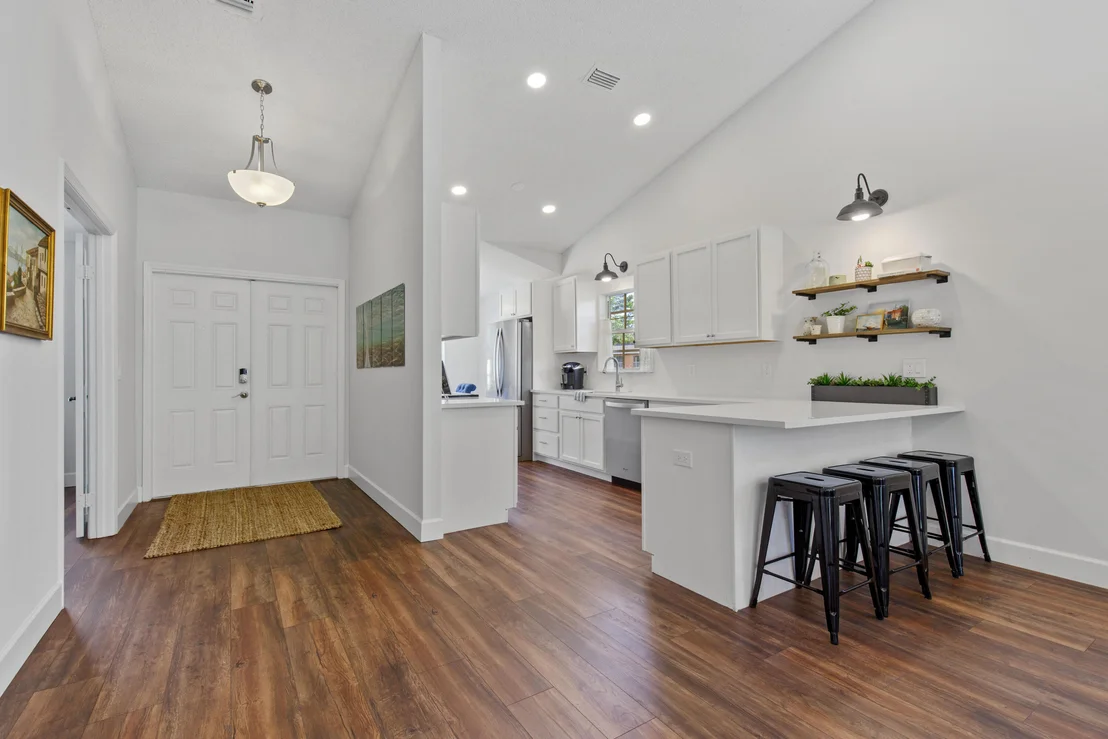 Photo of 1801 Stonehaven Drive