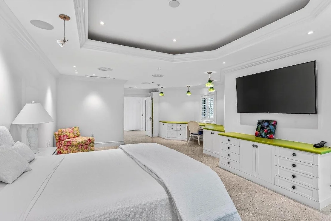 Photo of 720 N Ocean Boulevard