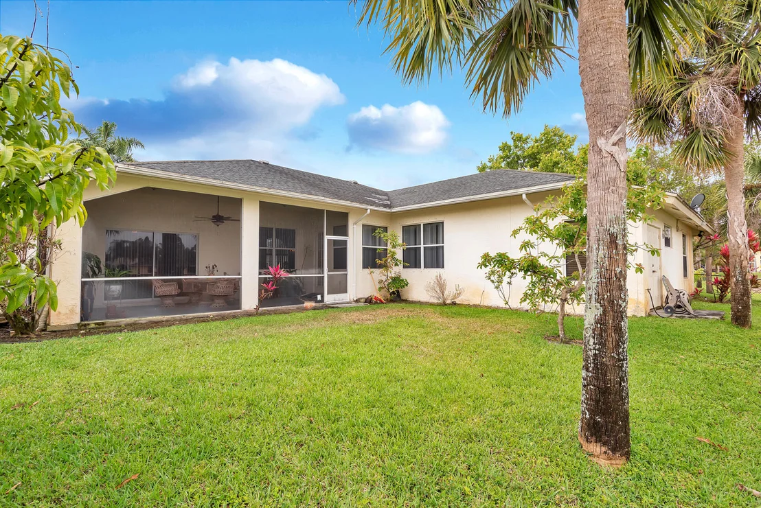Photo of 116 Monterey Way