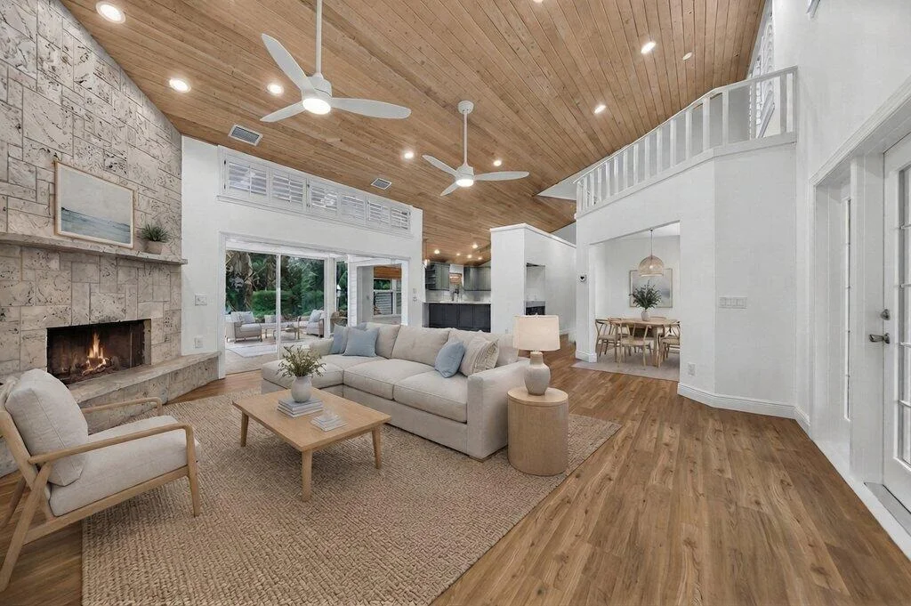 Photo of 15 HERITAGE Way