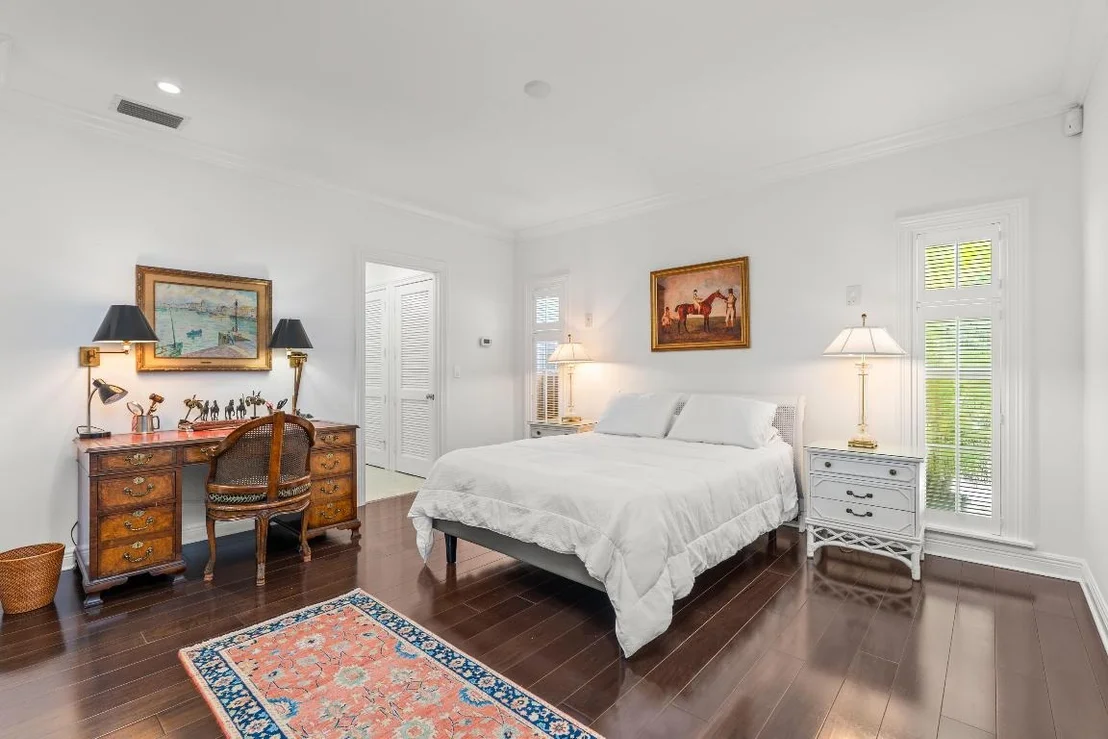 Photo of 232 W Indies Drive