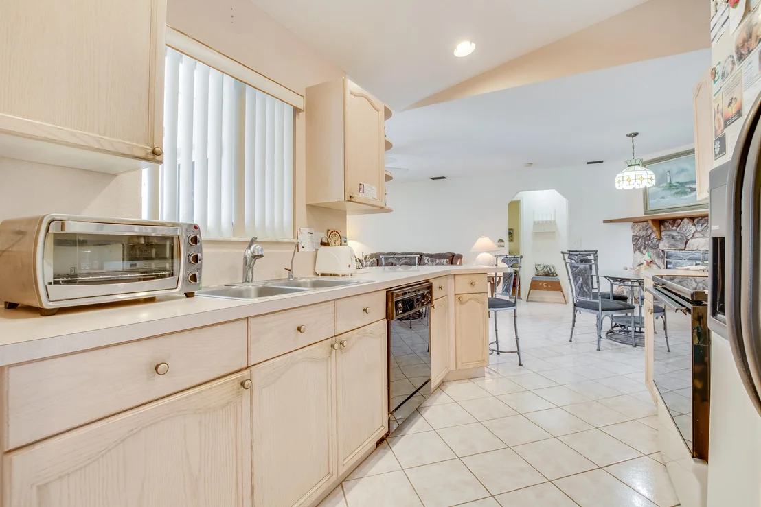 Photo of 16572 Key Lime Boulevard