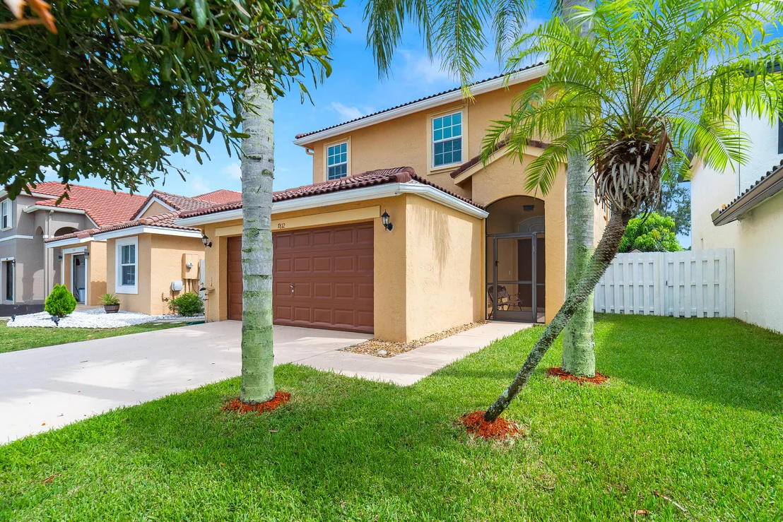 Photo of 7812 Springfield Lake Drive