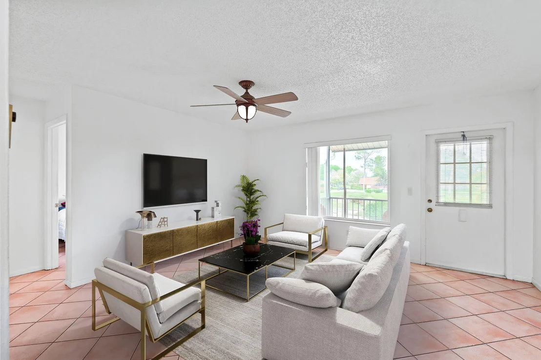 Photo of Unit D2 at 322 Knotty Pine Circle
