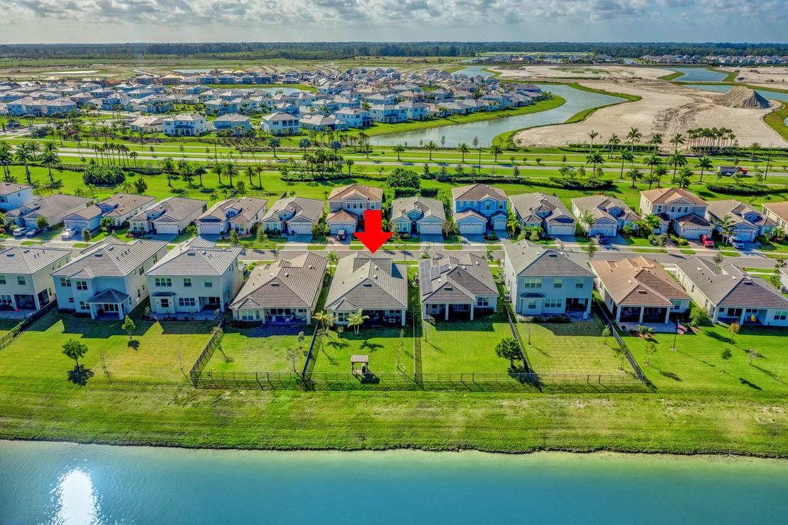 Photo of 15121 Goldfinch Circle