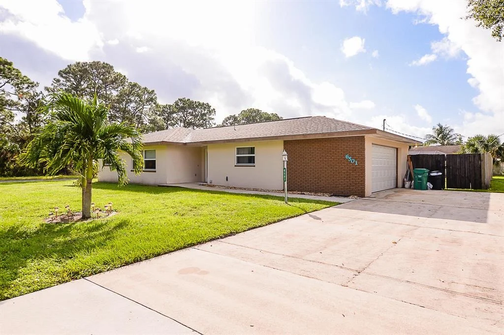 Photo of 6501 Paso Robles Boulevard