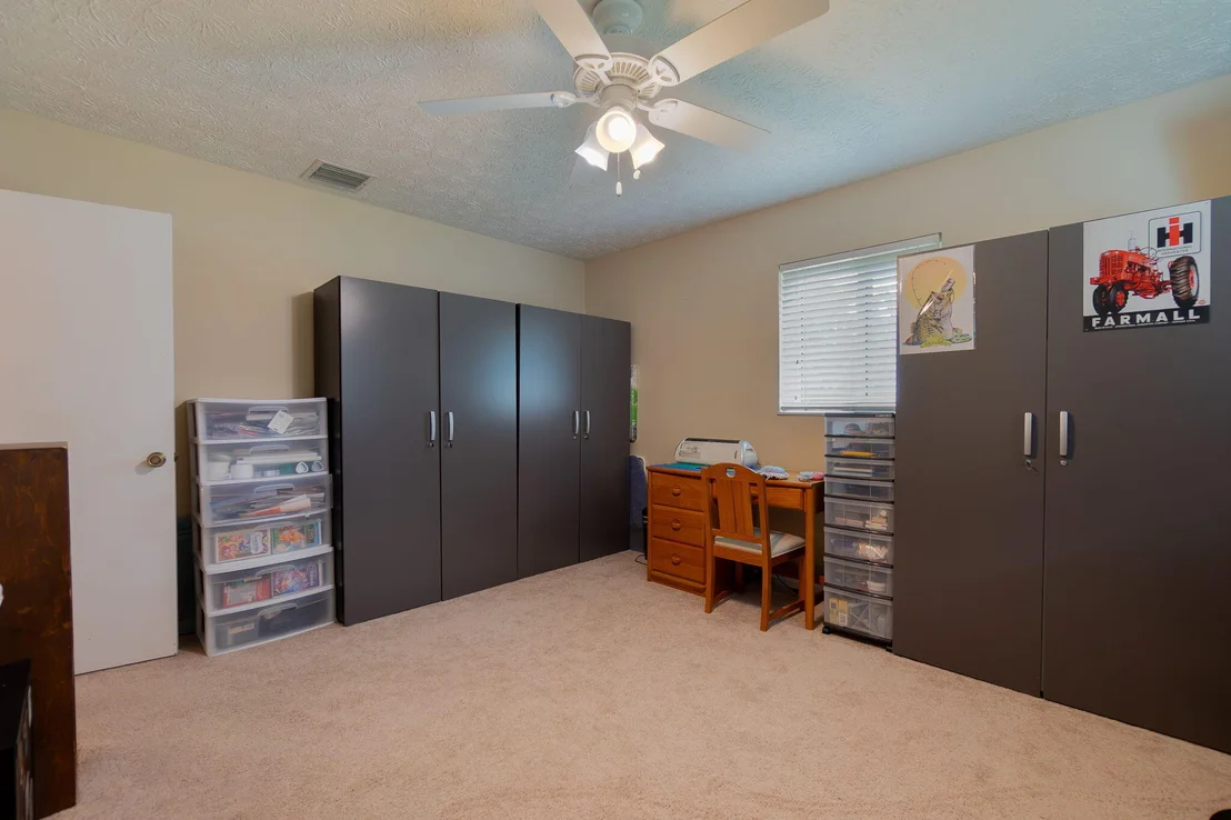Photo of 5580 SE Paramount Drive
