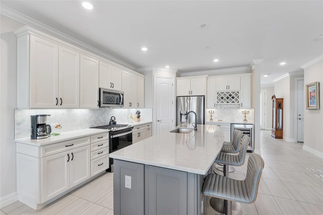 Photo of 8283 Vaulting Drive