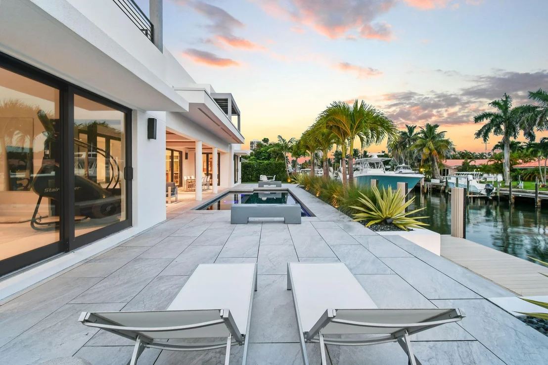Photo of 1091 Gulfstream Way