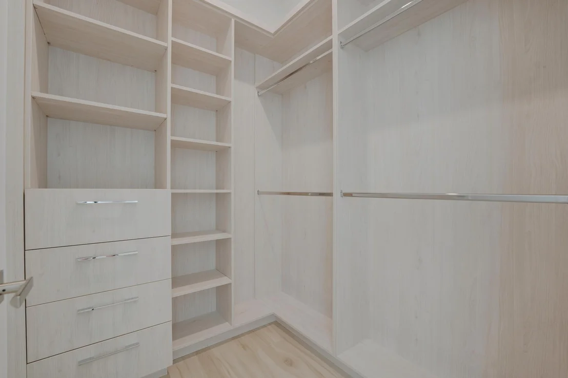Photo of 948 Banyan Drive