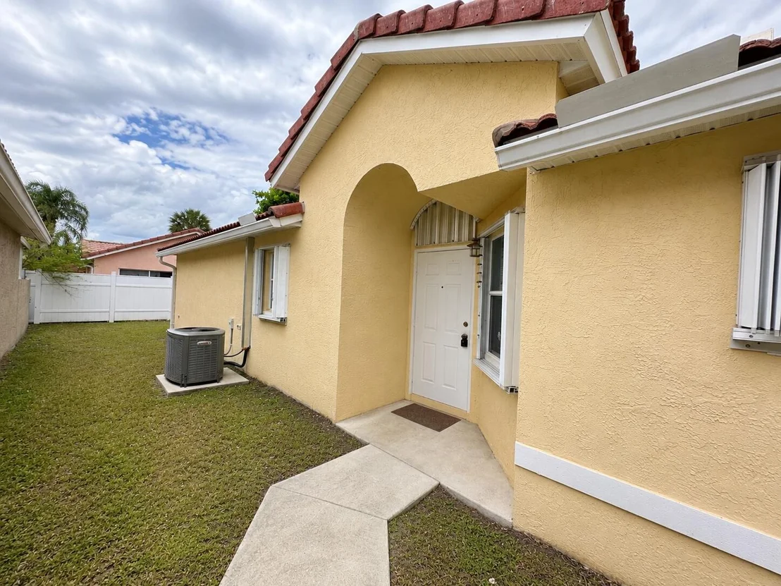 Photo of 4907 Concordia Lane