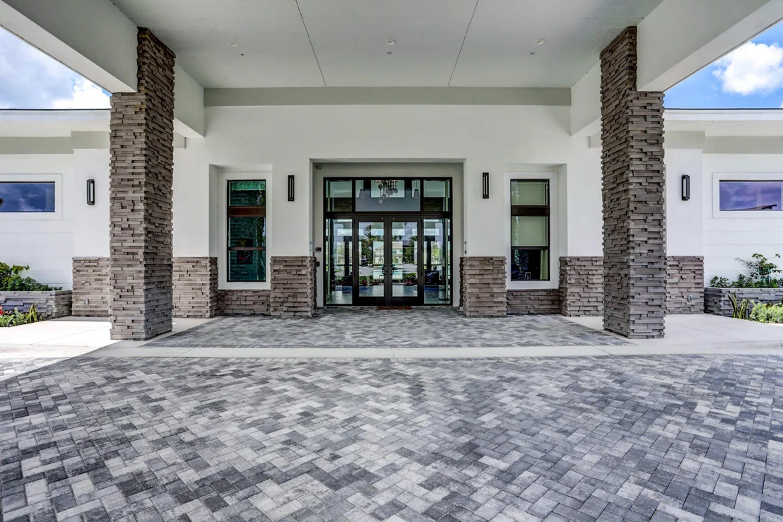 Photo of 1114 Whitcombe Drive