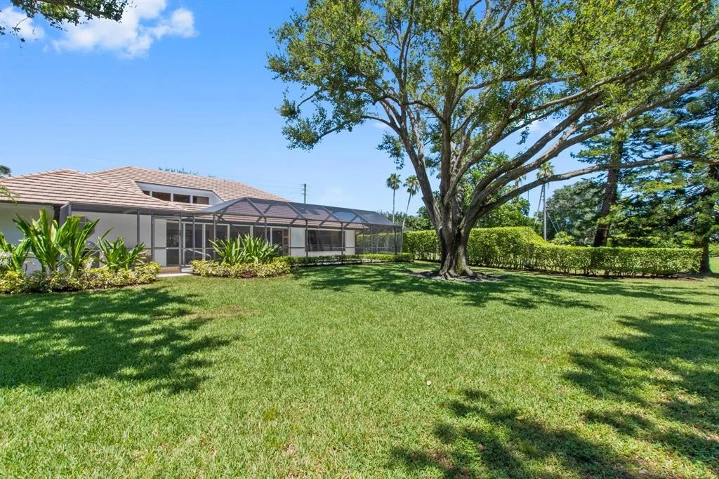 Photo of 4376 Pine Tree Drive